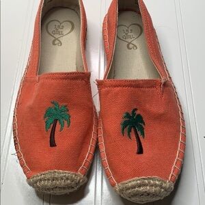 143 Girl Orange Espadrille With Pineapple -Sz 6. ESP0859